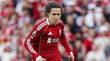 صراع محتدم.. كييزا يجذب عملاقي الدوري الإيطالي من ليفربول